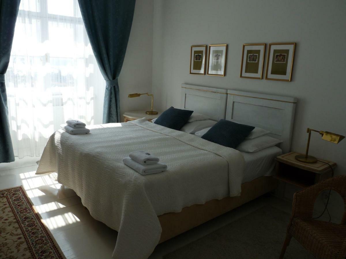 Hotel Zamek Napajedla Extérieur photo